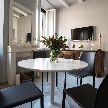 Trevi Luxury Maison Rom Exterior foto